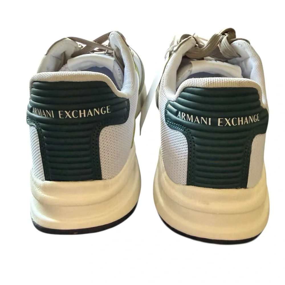 Armani Exchange XUX071 XV527 Sneakers White Green Low Top Men’s 8 Design